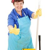 Menajera, femeie de serviciu